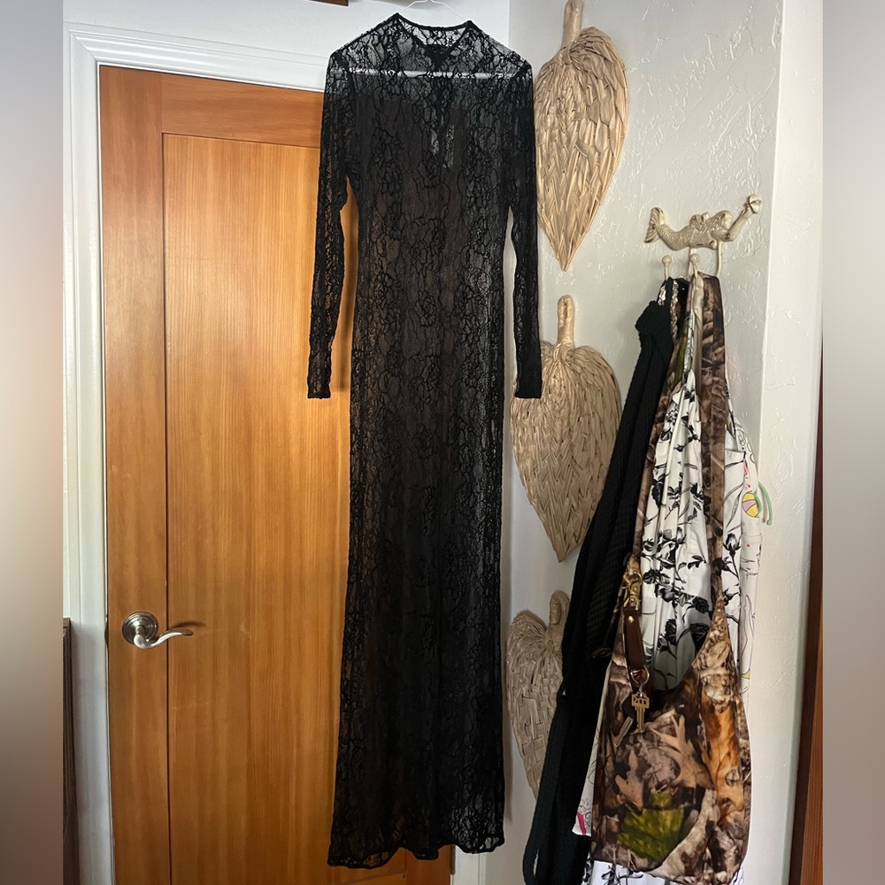 GOOD AMERICAN LACE DRESS